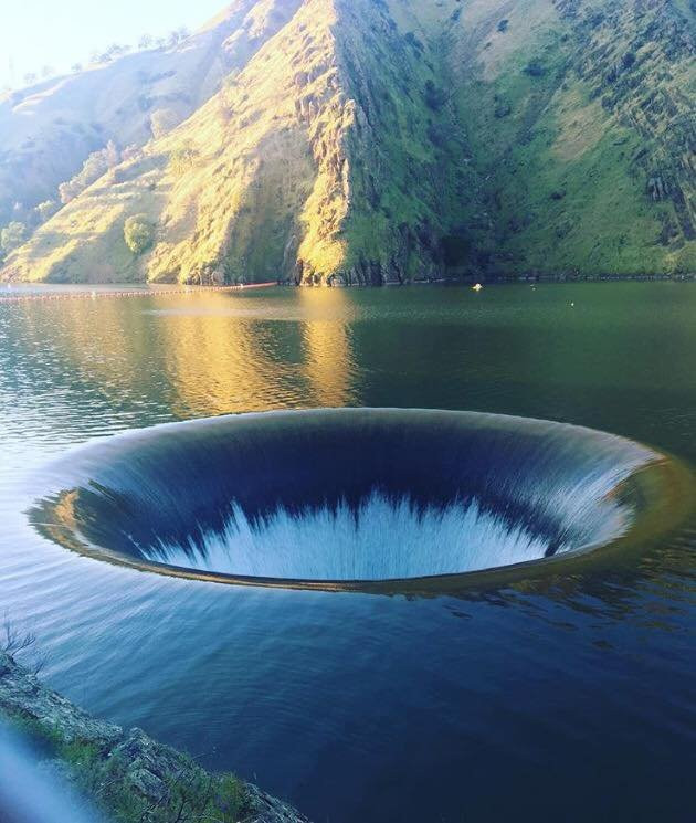 Lake Berryessa Boat & Jet Ski Rentals-纳帕必去景点