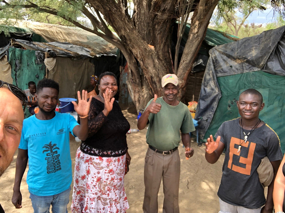 Okahandja Mbangura Woodcarvers Craft Market-Okahandja必去景点
