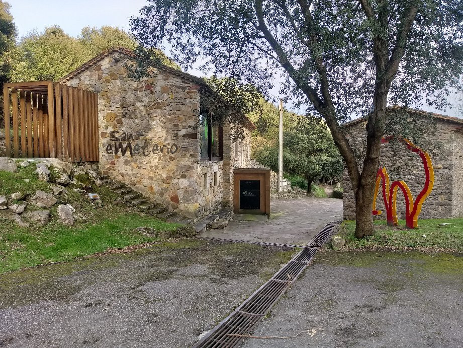 Centro de Interpretacion de San Ementerio y la Cueva del Pindal景点图片