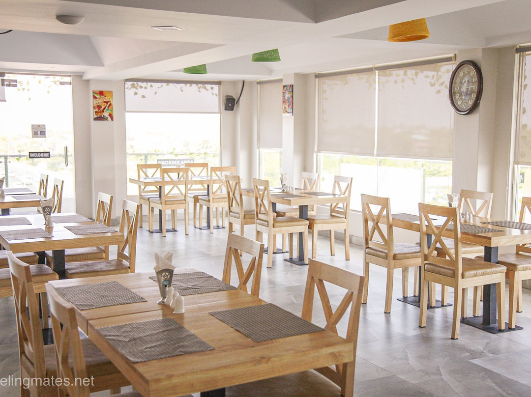 Hotel Kamarkyi主图