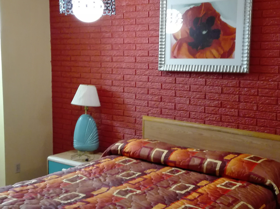 Economy Inn Farmington主图