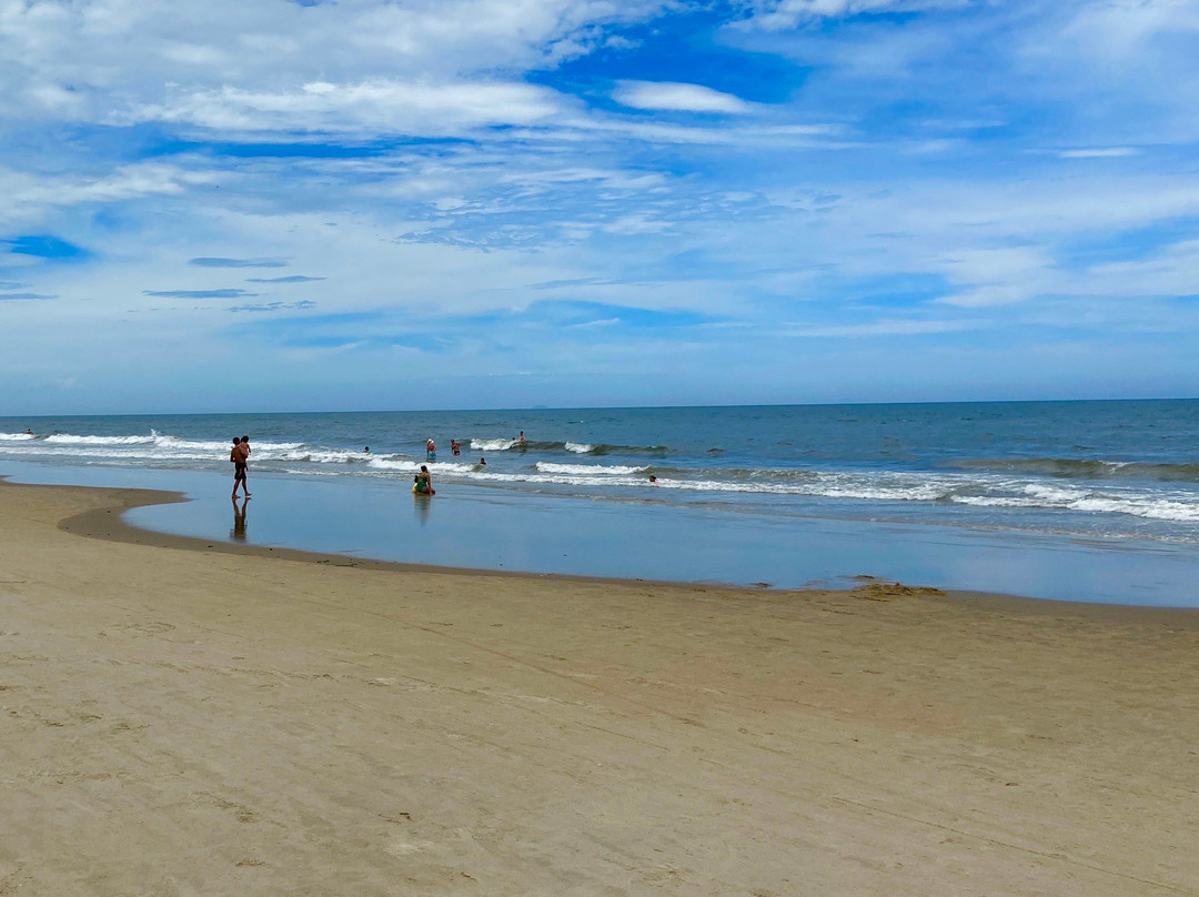 Matinhos Beach-Caioba必去景点