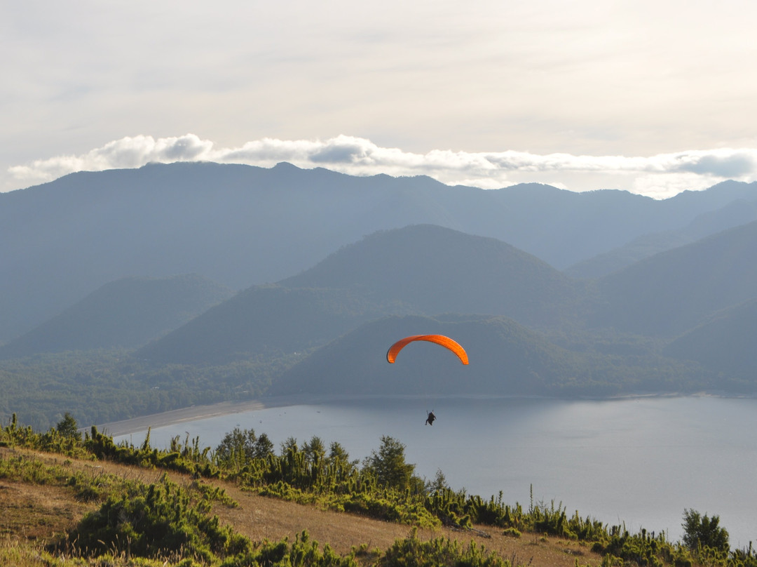Pucon Paragliding-普孔必去景点