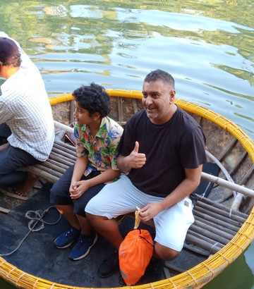 Family Car For Service-会安必去景点