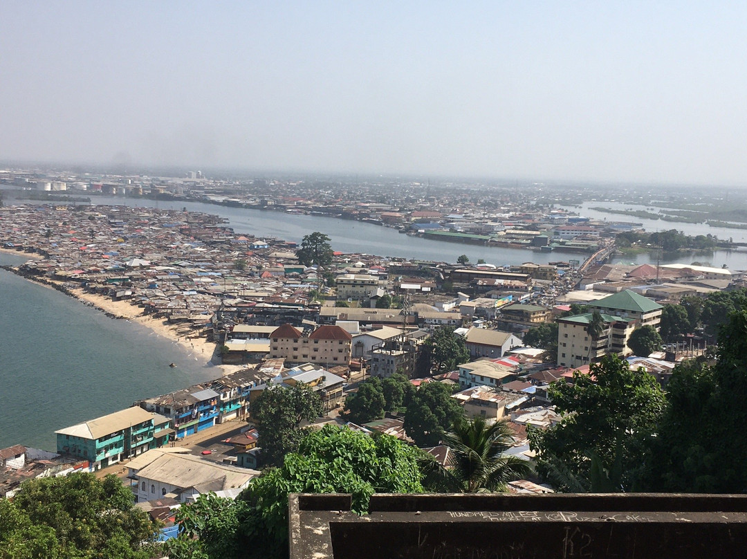 Ducor Hotel-蒙罗维亚必去景点