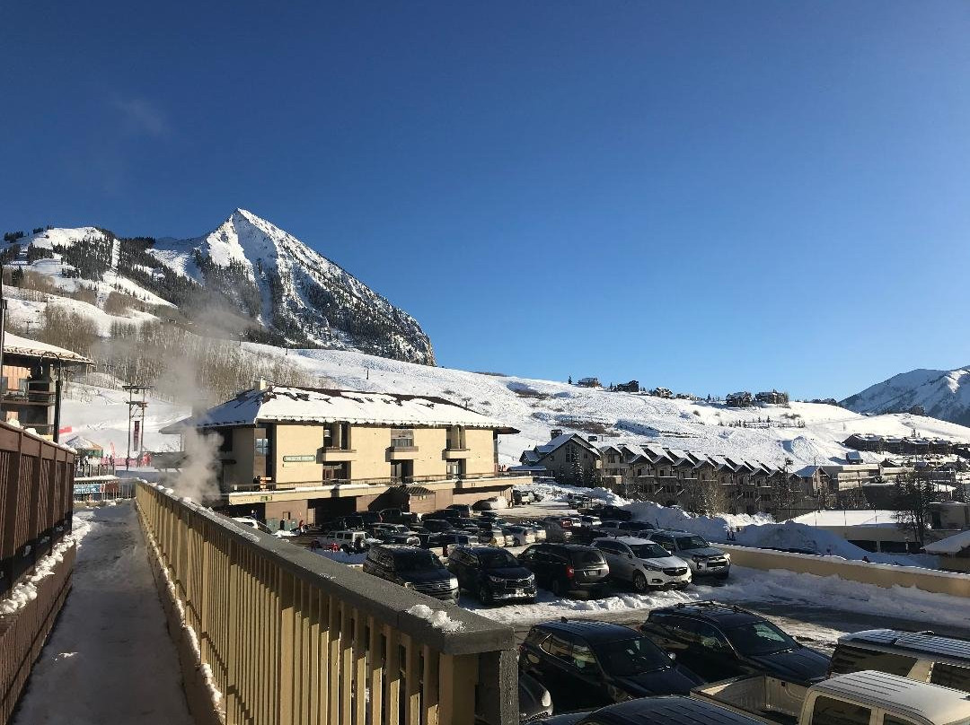 Elevation Hotel & Spa主图