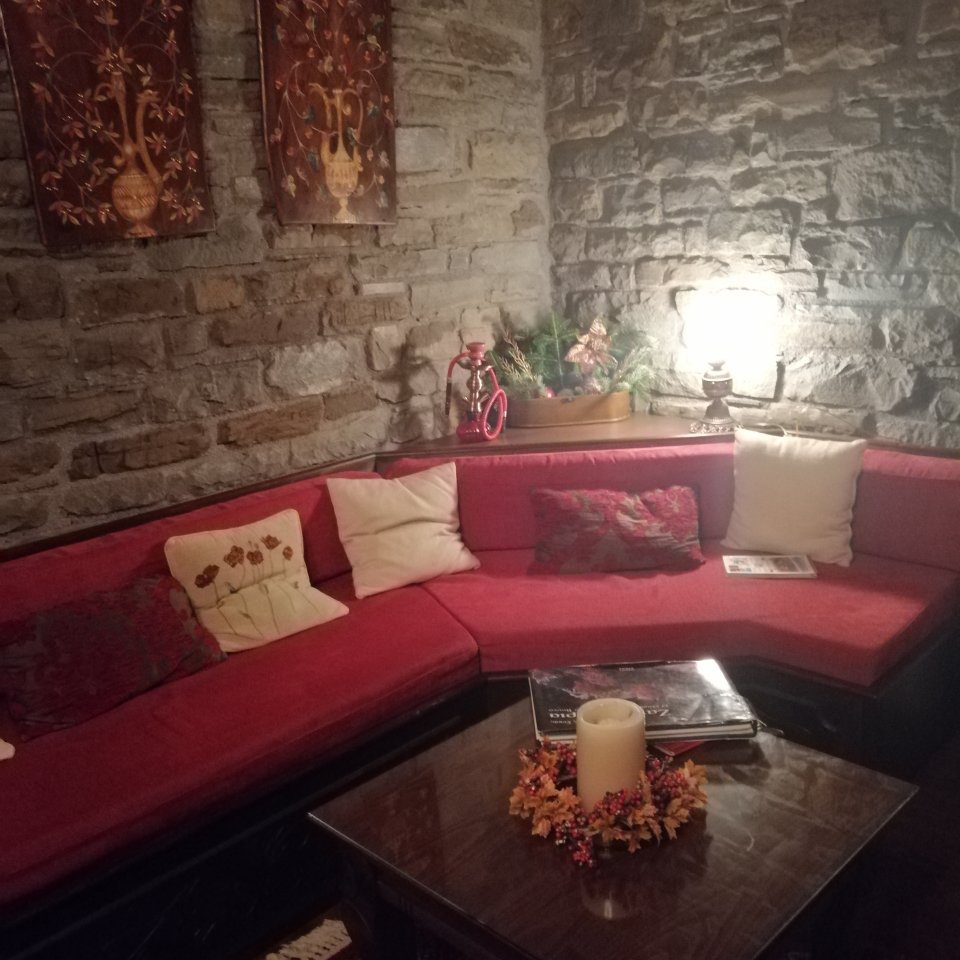 Guesthouse Adrasteia-portrait