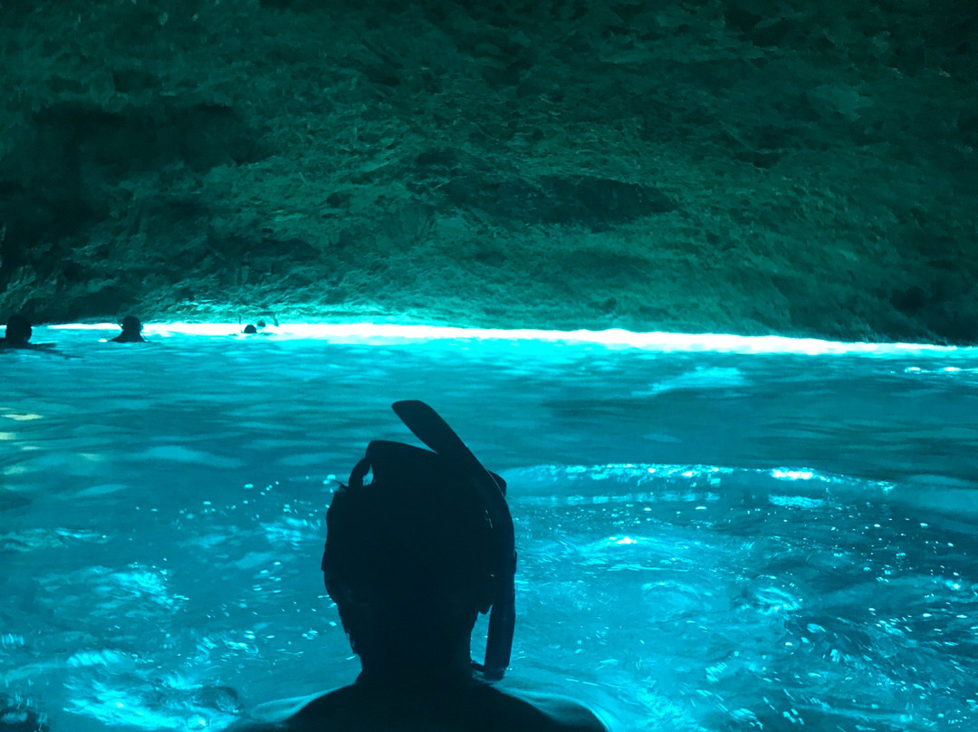 Blue Room Cave-库拉索必去景点