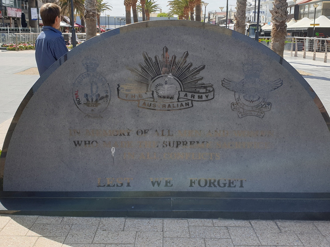 Pioneer Memorial景点图片