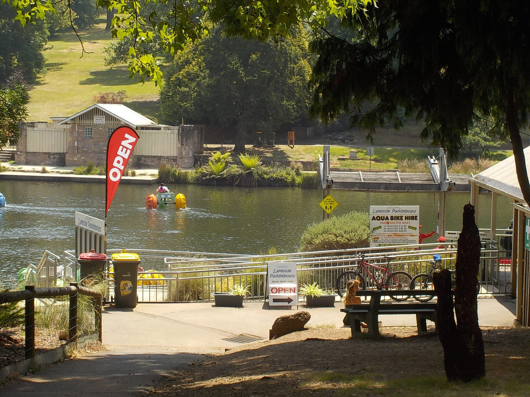 Emerald Lake-Emerald必去景点