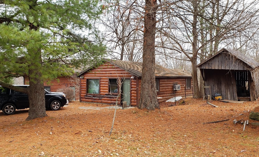 Tom Cat Hill Cabins