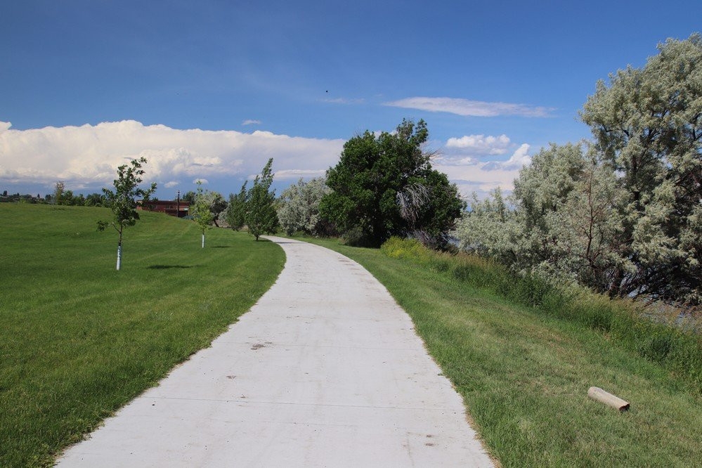 West Bank Park-大瀑布市必去景点