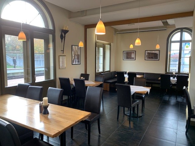 Bahnhof Busch-餐饮