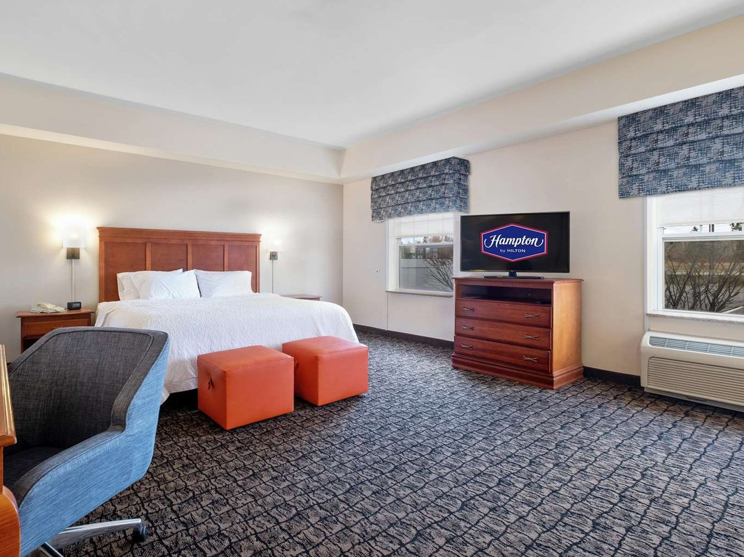 Hampton Inn & Suites Rockland主图