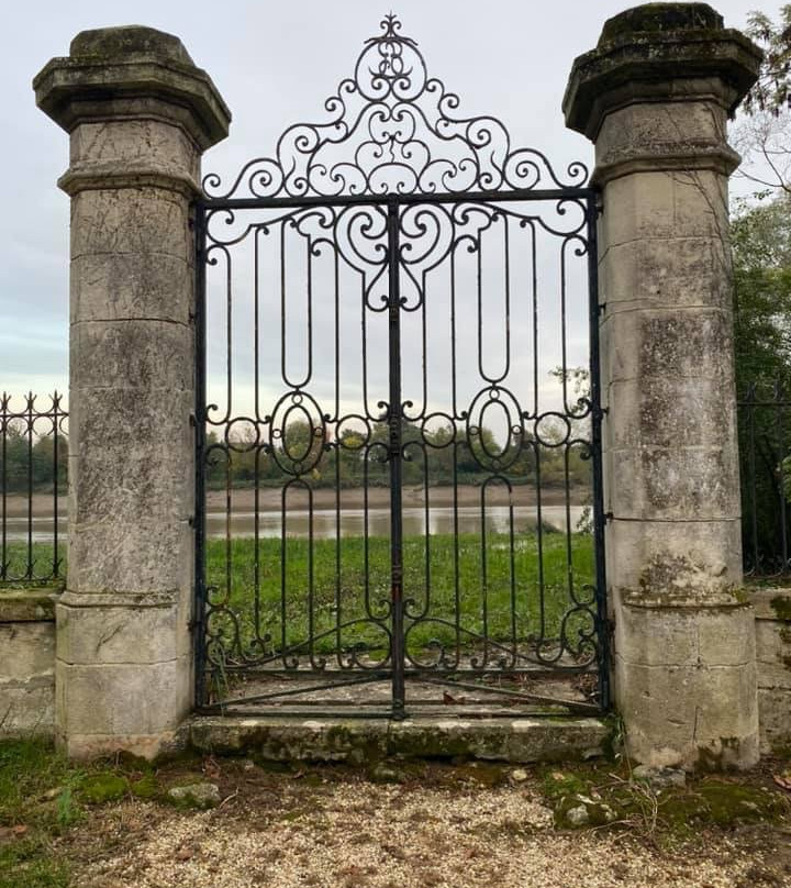 Chateau Bozelle-Arveyres必去景点