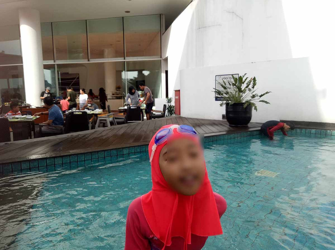 万隆森萨酒店主图