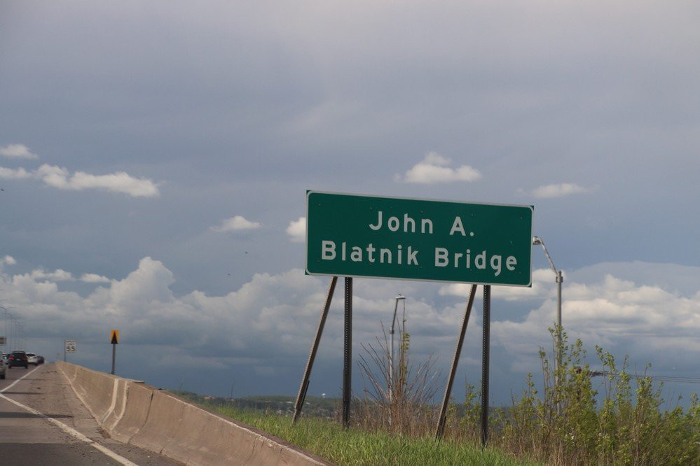 John A. Blatnik Bridge景点图片