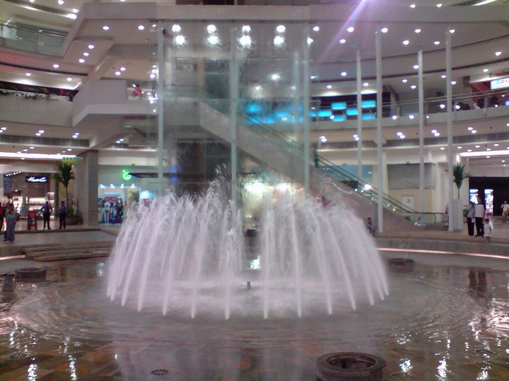 Centro Comercial UNICENTRO景点图片