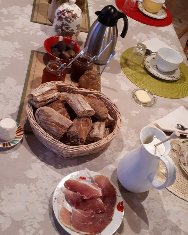 Chantemerle en Morne主图