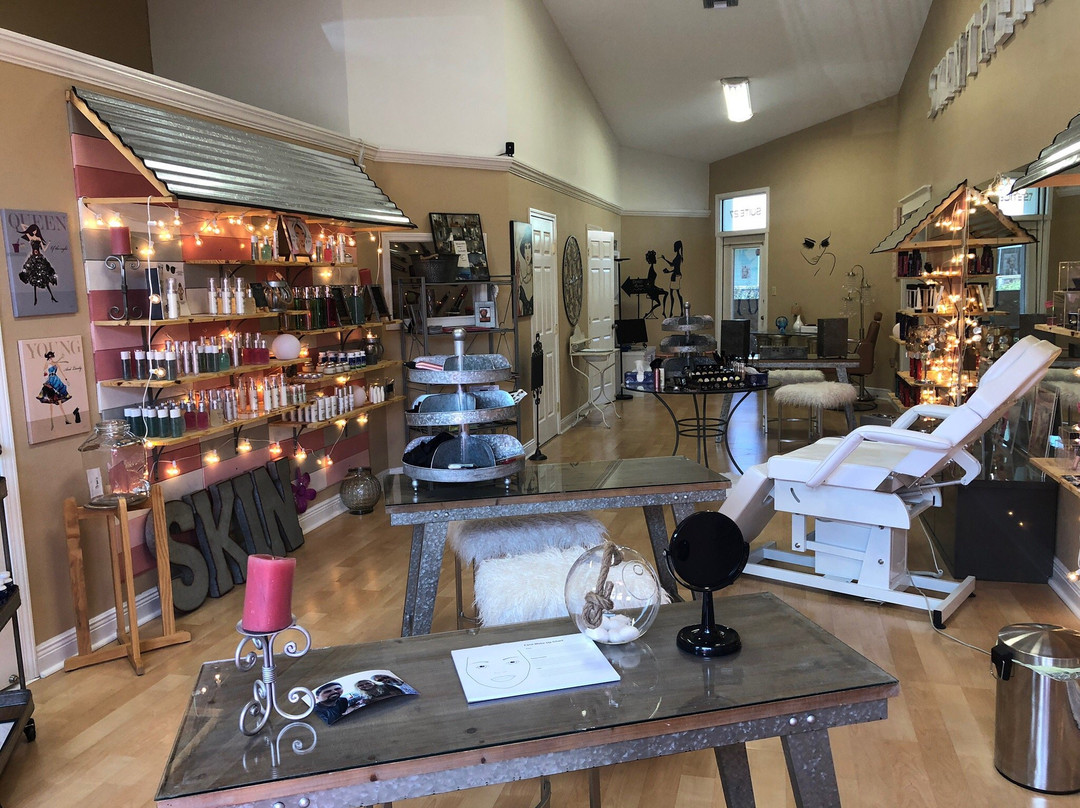 Skintrenzixs-华尔顿堡滩必去景点