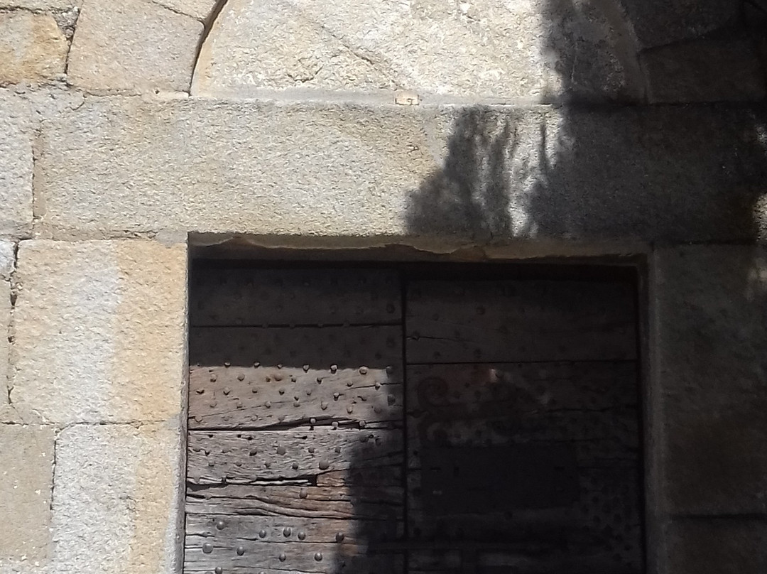 Église Saint-Saturnin de Vernet景点图片