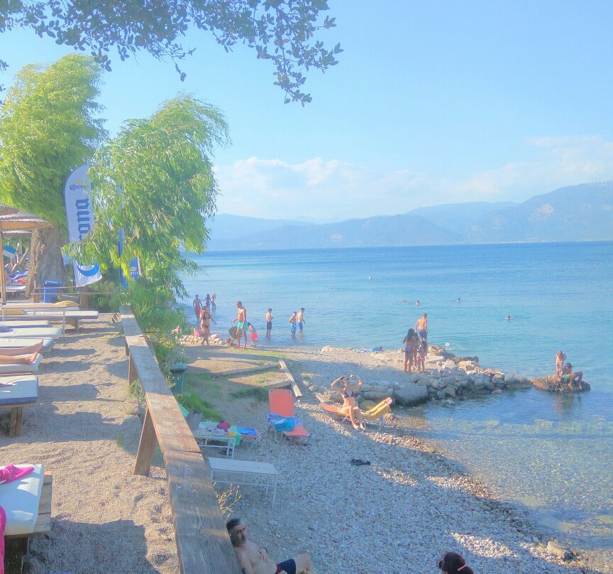 Azur Beach Bar-Lampiri必去景点