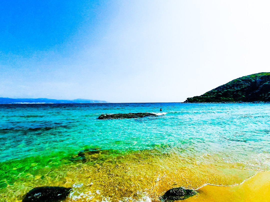 Vrasidas Beach景点图片
