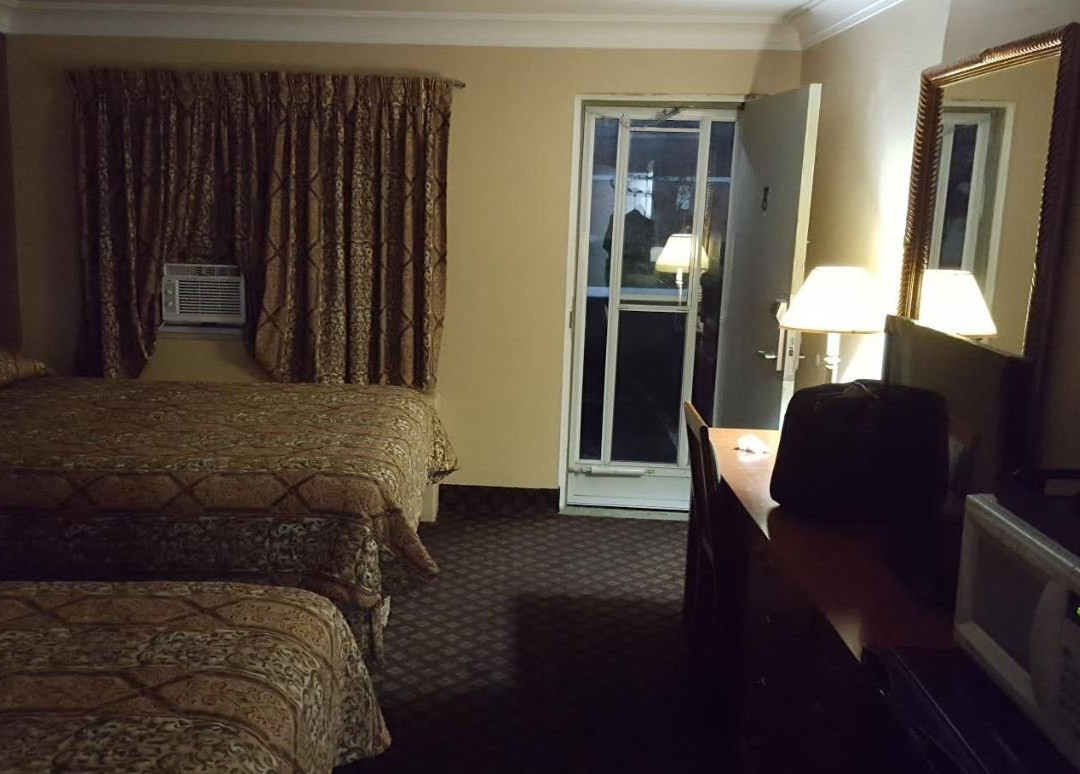 Fauld's Motel Sarnia主图