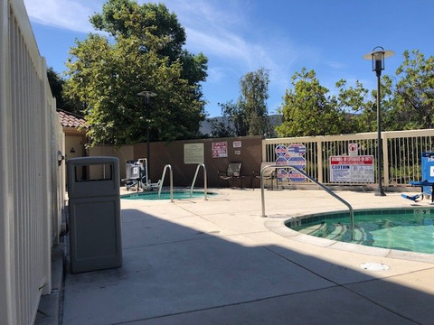 希尔顿欢朋套房酒店-千橡主图