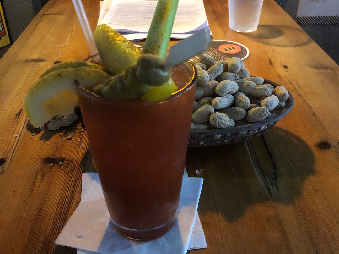 The Cellar Peanut Pub-Pella必去景点