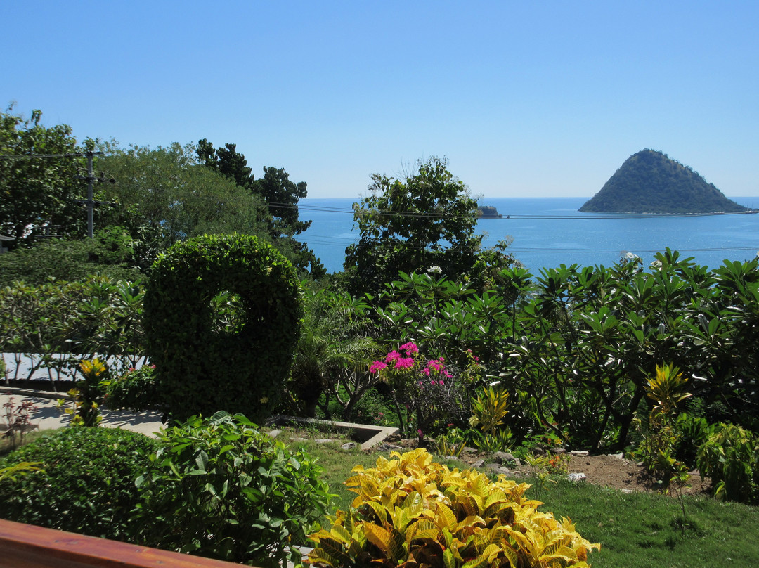 Golo Hilltop Hotel & Restaurant主图