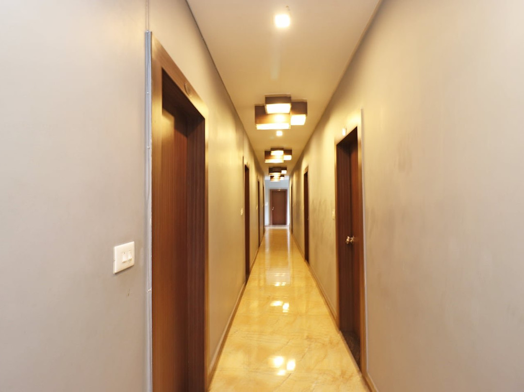 Seamens Club N Hotel主图