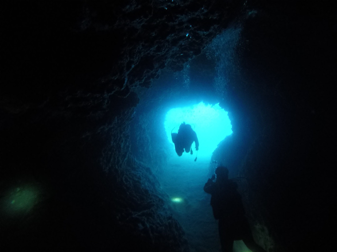 Bems Scuba-爱妮岛必去景点