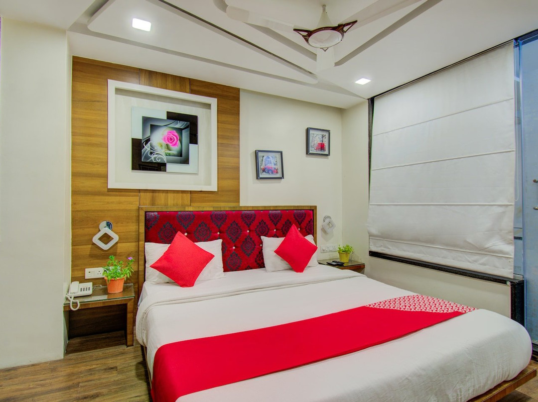 Capital O 29191 Hotel Devamrit主图