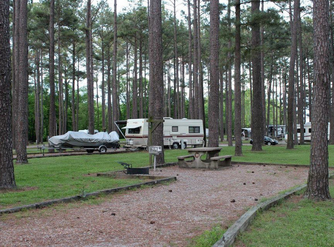 Pickwick Dam Campground
