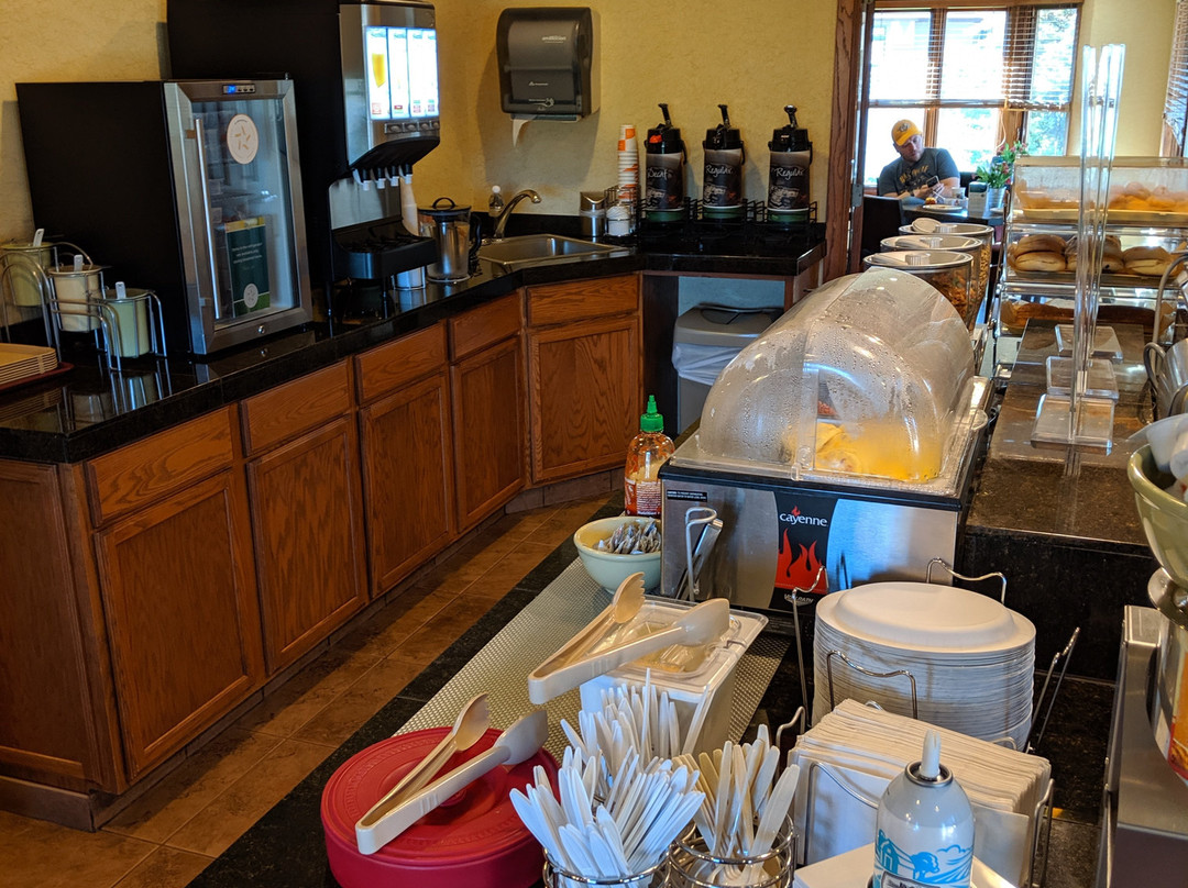 Quality Inn & Suites主图