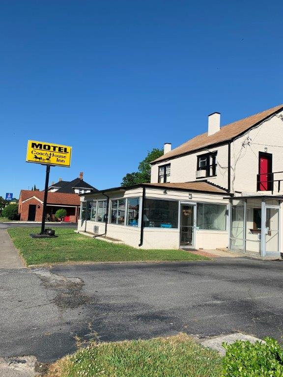 Coach House Inn主图