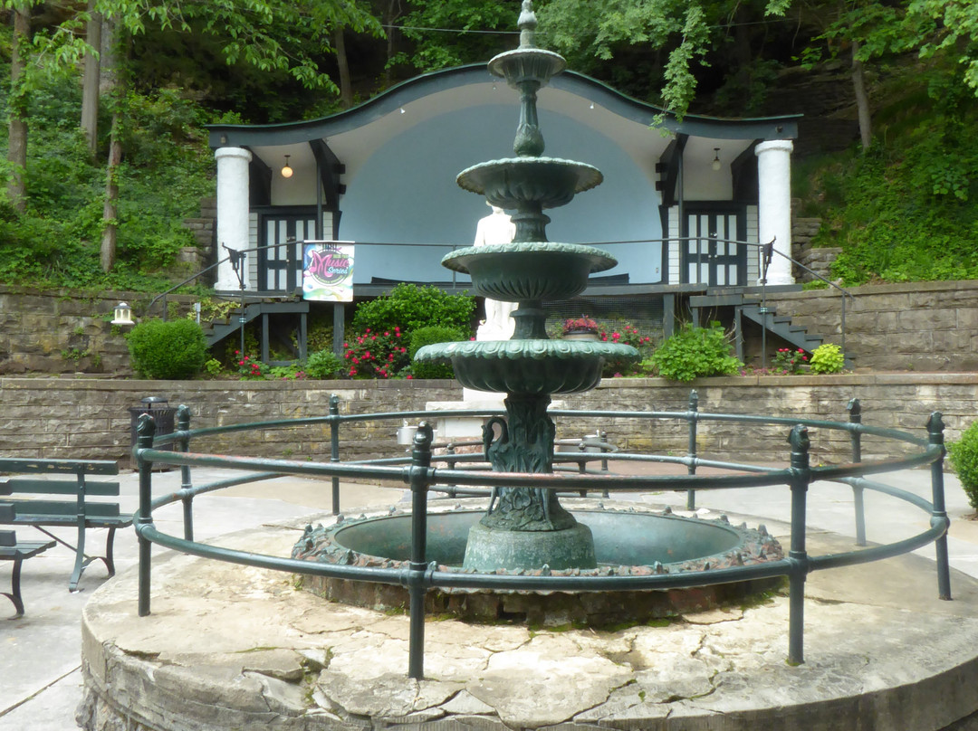 Basin Spring Park-尤里卡斯普林斯必去景点