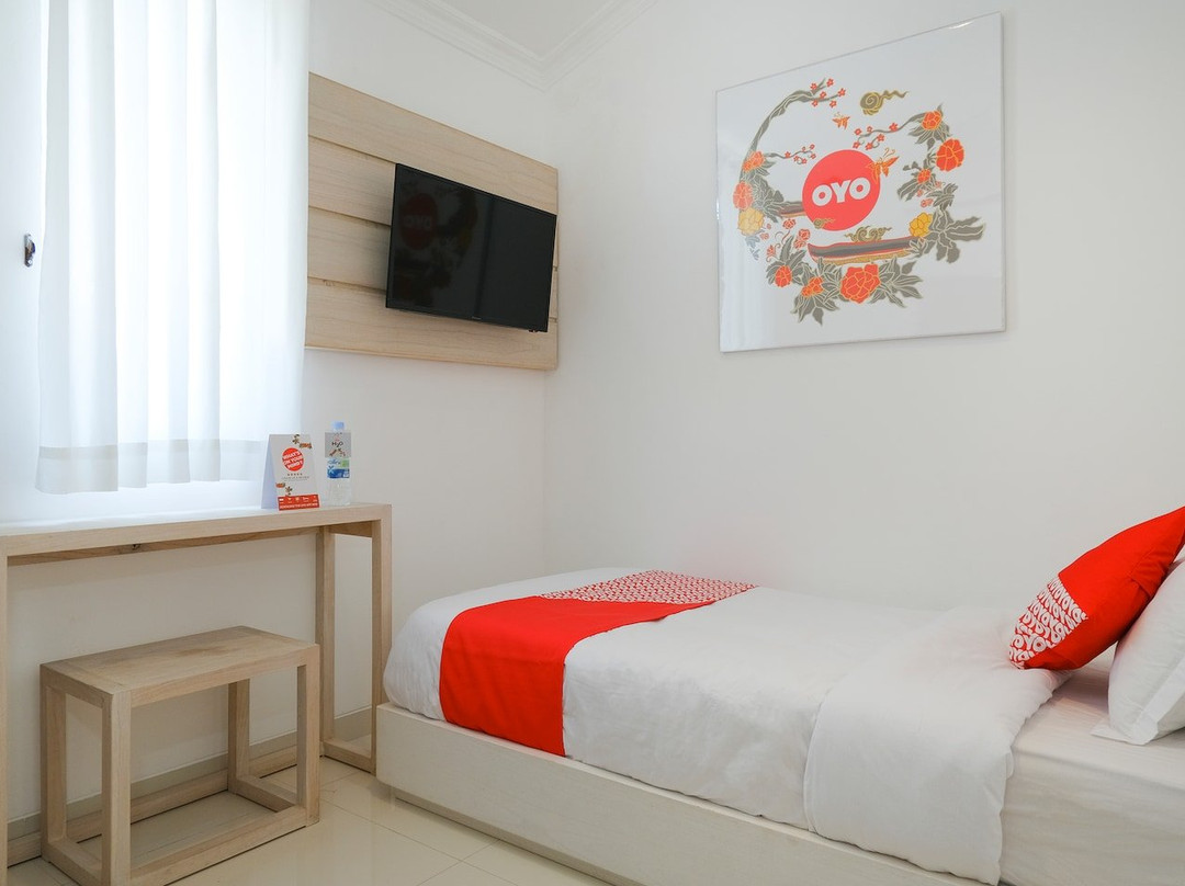 SPOT ON 2653 Omah Mbah Lurah Syariah主图