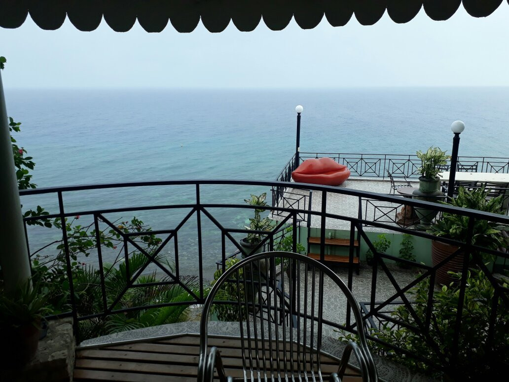 Huna Huna Cliff Resort主图