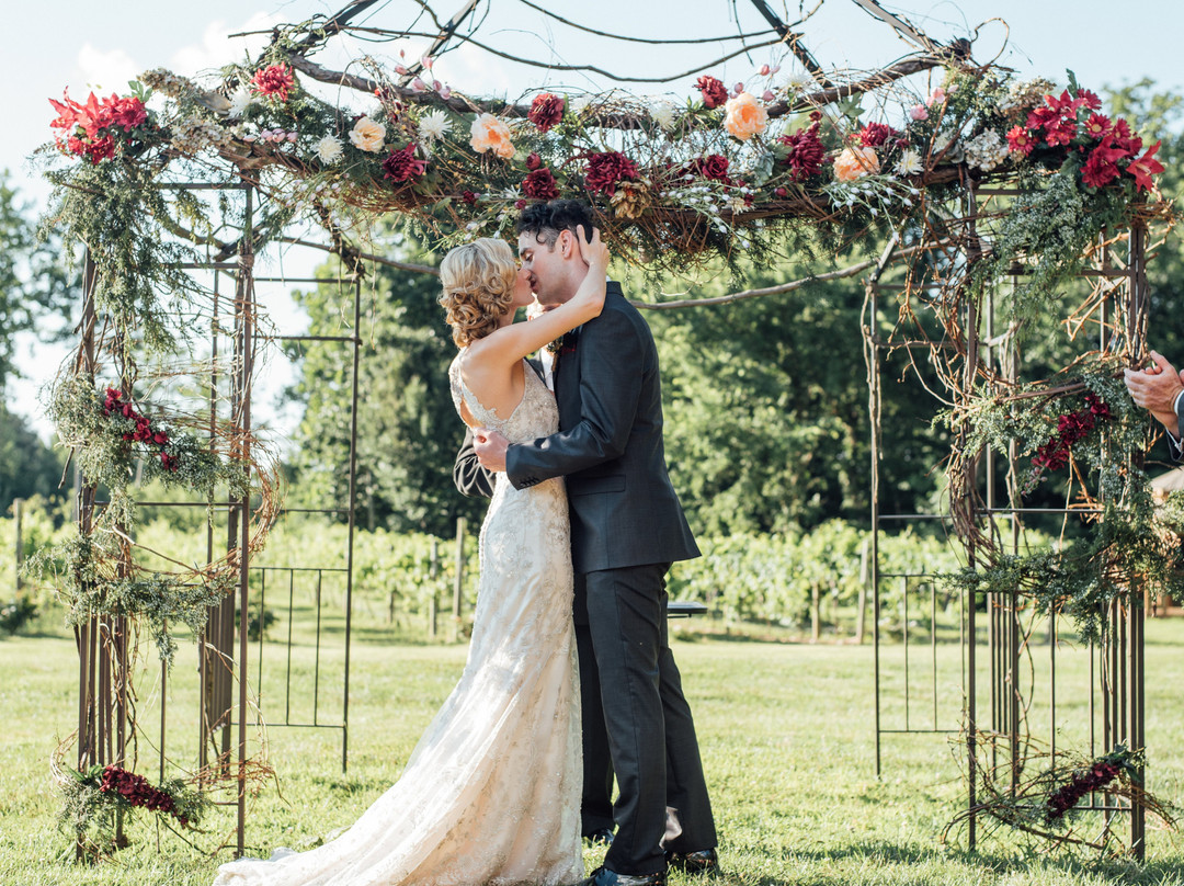 Natchez Hills Vineyard-Hampshire必去景点