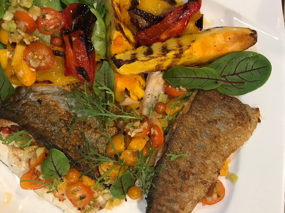 Pa Phai餐馆和美食-Gees Table