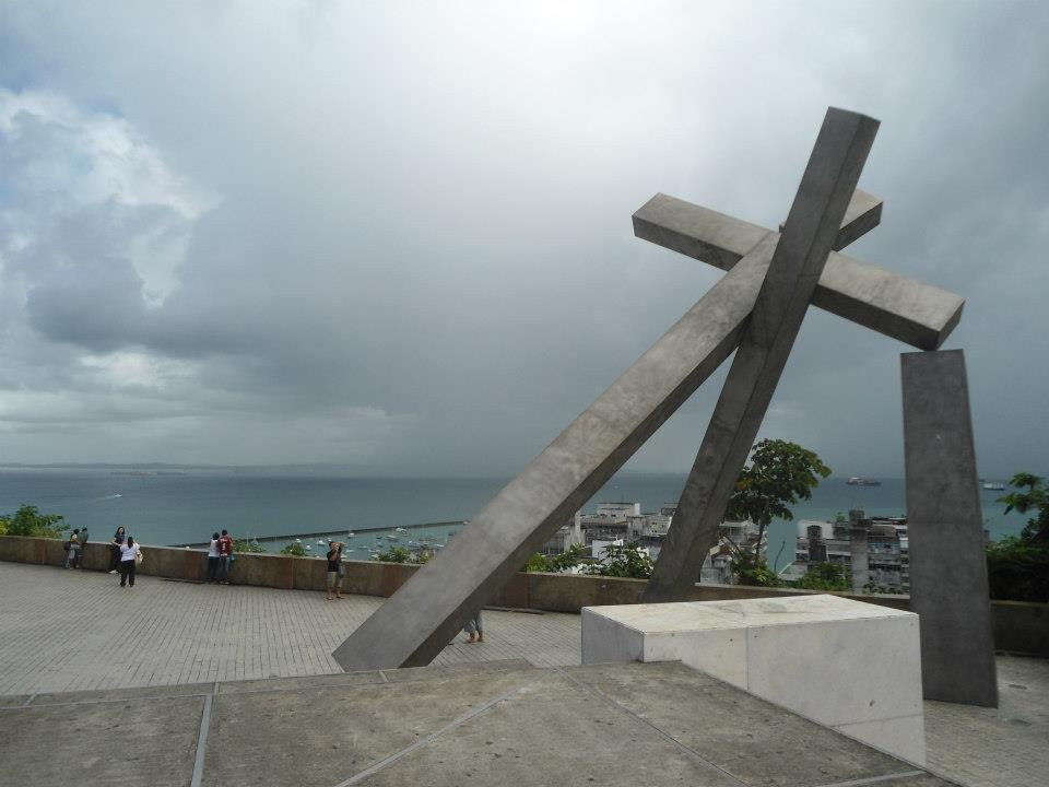 Monumento da Cruz Caída景点图片