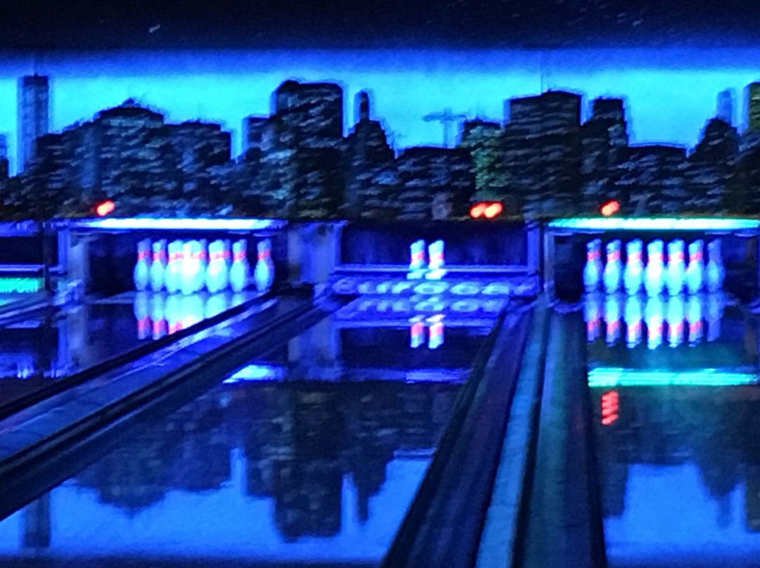 Bowling Manhattan