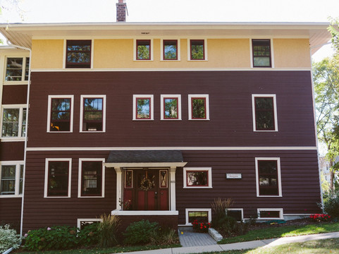 白金汉酒店主图