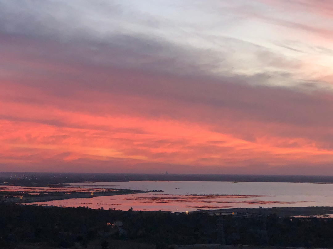 Al Nahrain Hotel主图