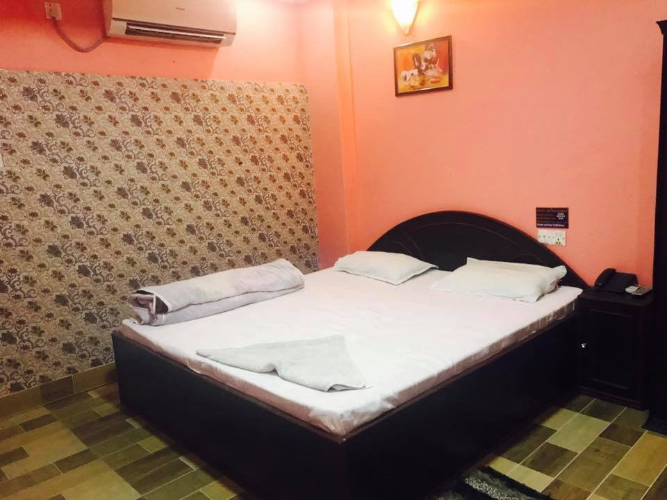 Hotel Om Residency & Restaurant