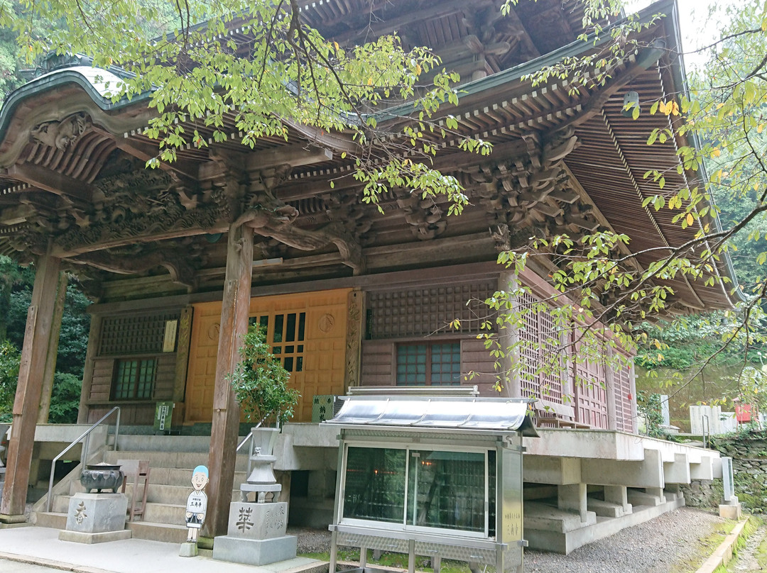 Sankaku Shrine-四国中央市必去景点