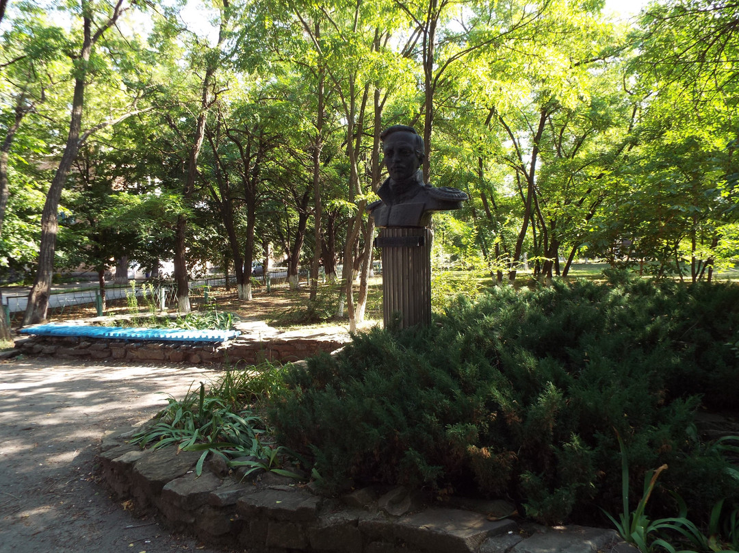 Monument to M.Yu.Lermontov景点图片