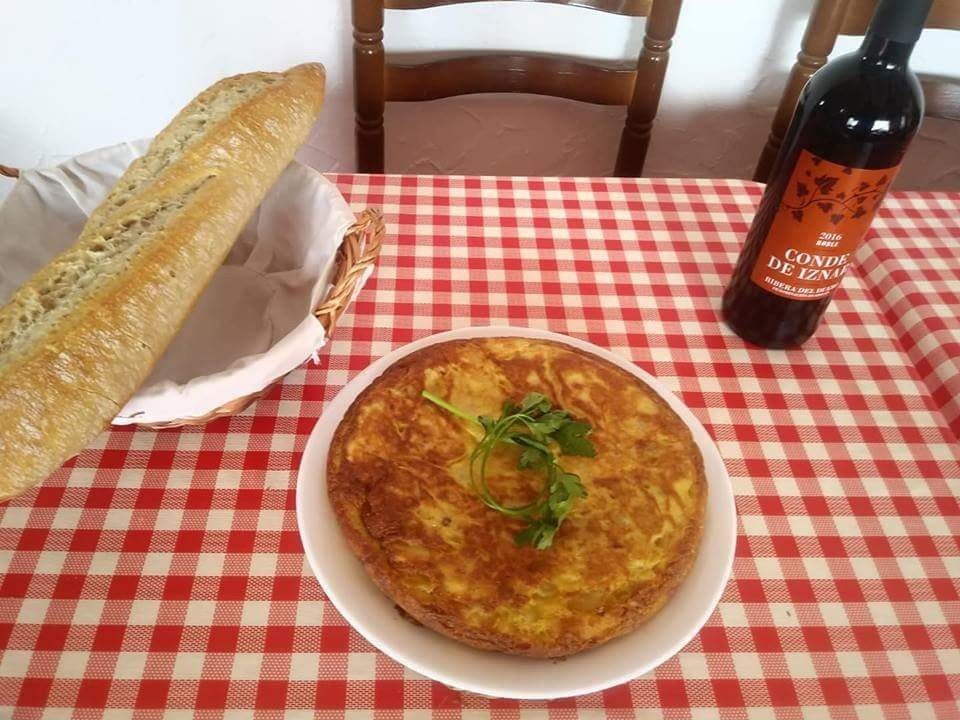 Enix餐馆和美食-Bar Restaurante La Terraza del Castillo